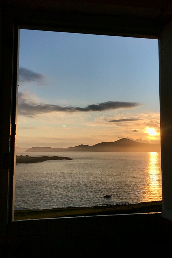 Tigh O'Se cottage view